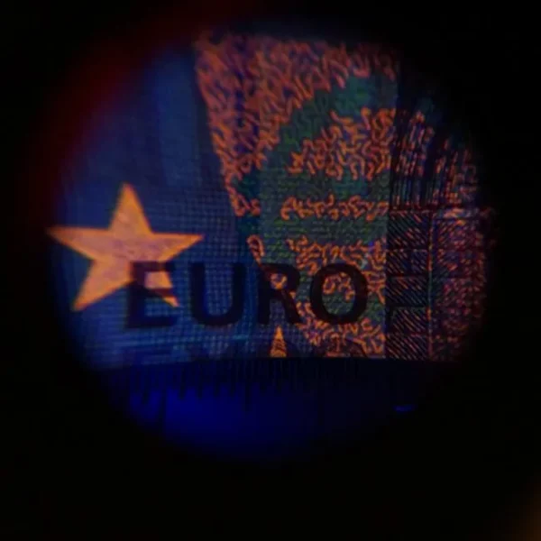 Spectrálna lupa HS111